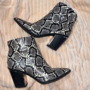 Circus by Sam Edelman Cal Boots Snakeskin Print - Good Condition
